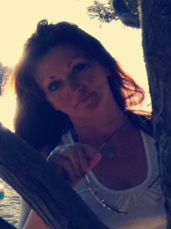 Elizabet, 56 �ves olaszorsz�gi t�rskeres� n�