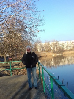 Istv�n, 80 �ves budapesti t�rskeres� f�rfi
