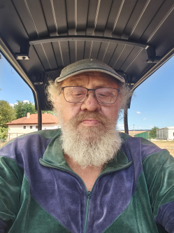 S�ndor, 62 �ves t�rskeres� f�rfi, Halmaj