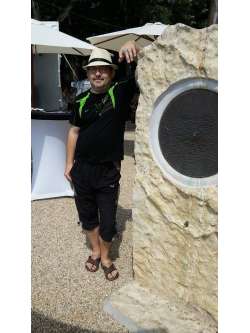 Roland, 51 �ves koml�i t�rskeres� f�rfi