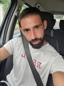 M�rk, 43 �ves kecskem�ti t�rskeres� f�rfi